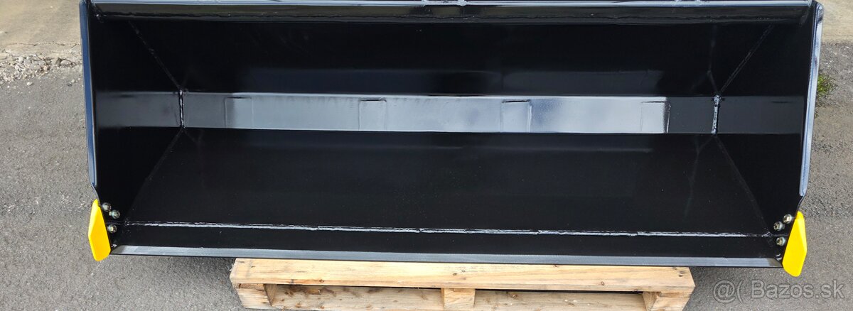 Základná lopata pre CAT, JCB, Bobcat, Gehl, EURO, Takeuchi.. - 2