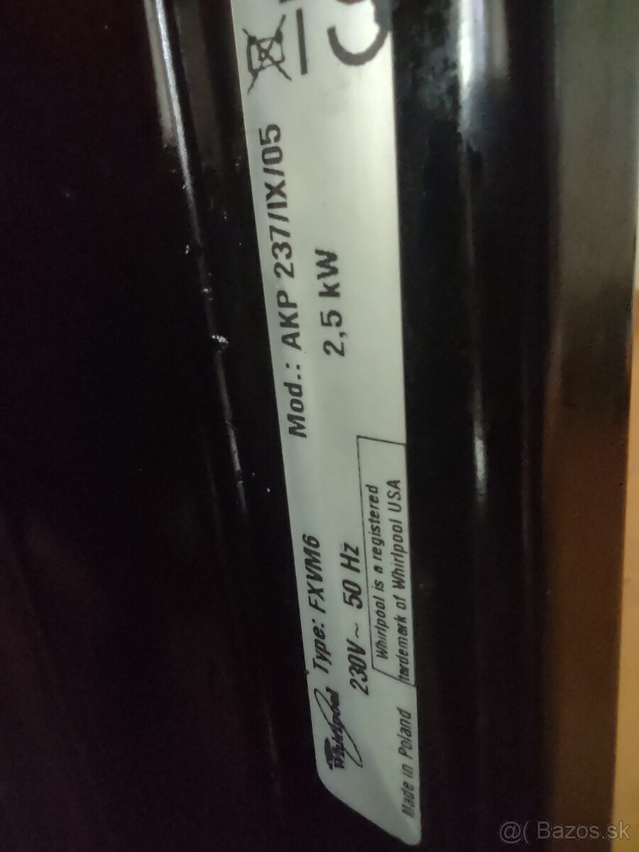 teplovzdušná rúra Whirlpool AKP237IX05 - 2