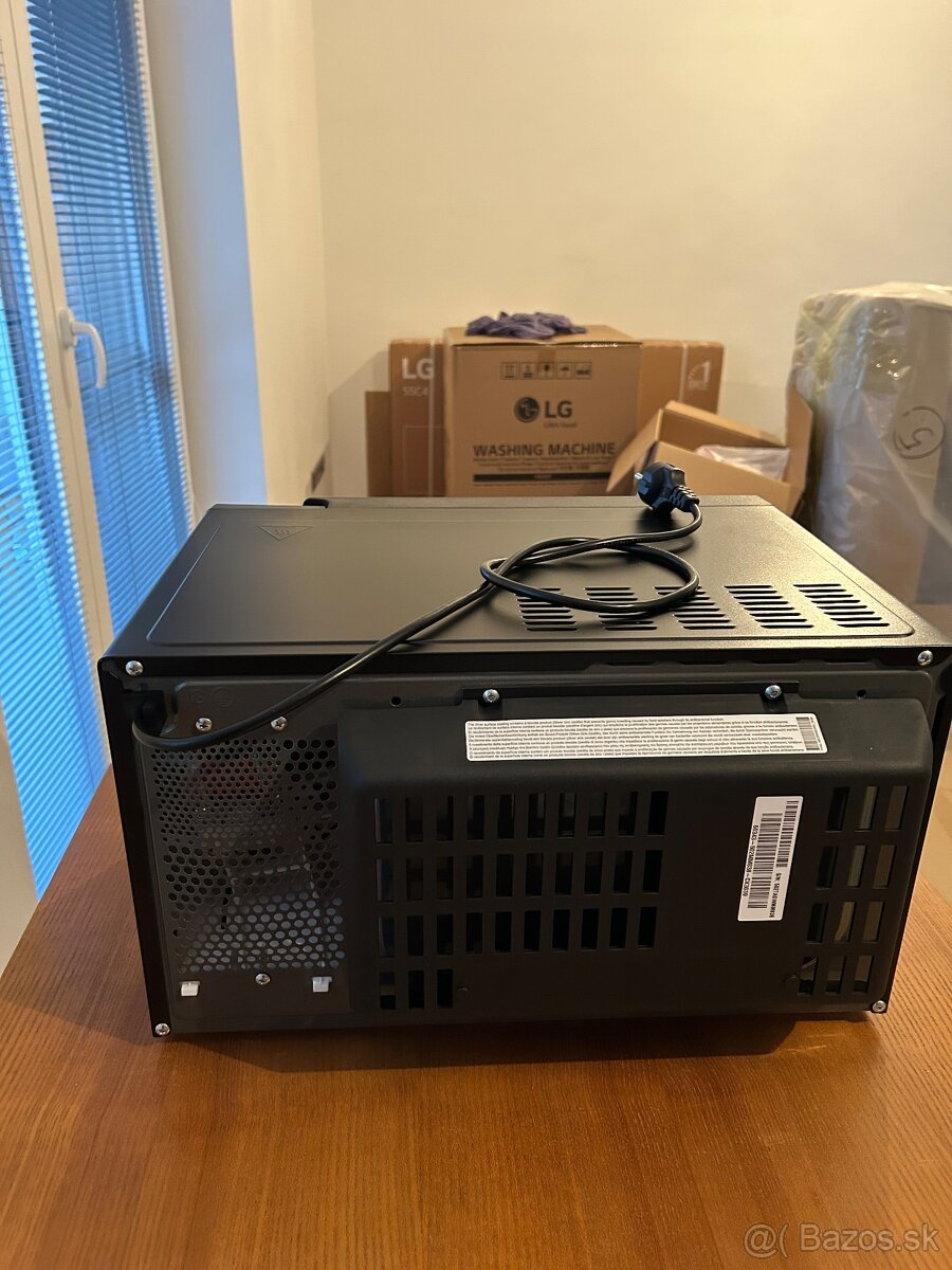 LG mikrovlna rúra - 2