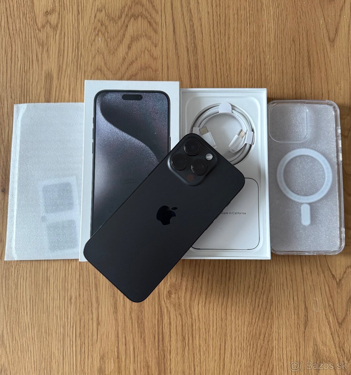 iPhone 15 Pro Max 256 gb Black Titanium v záruke - 2