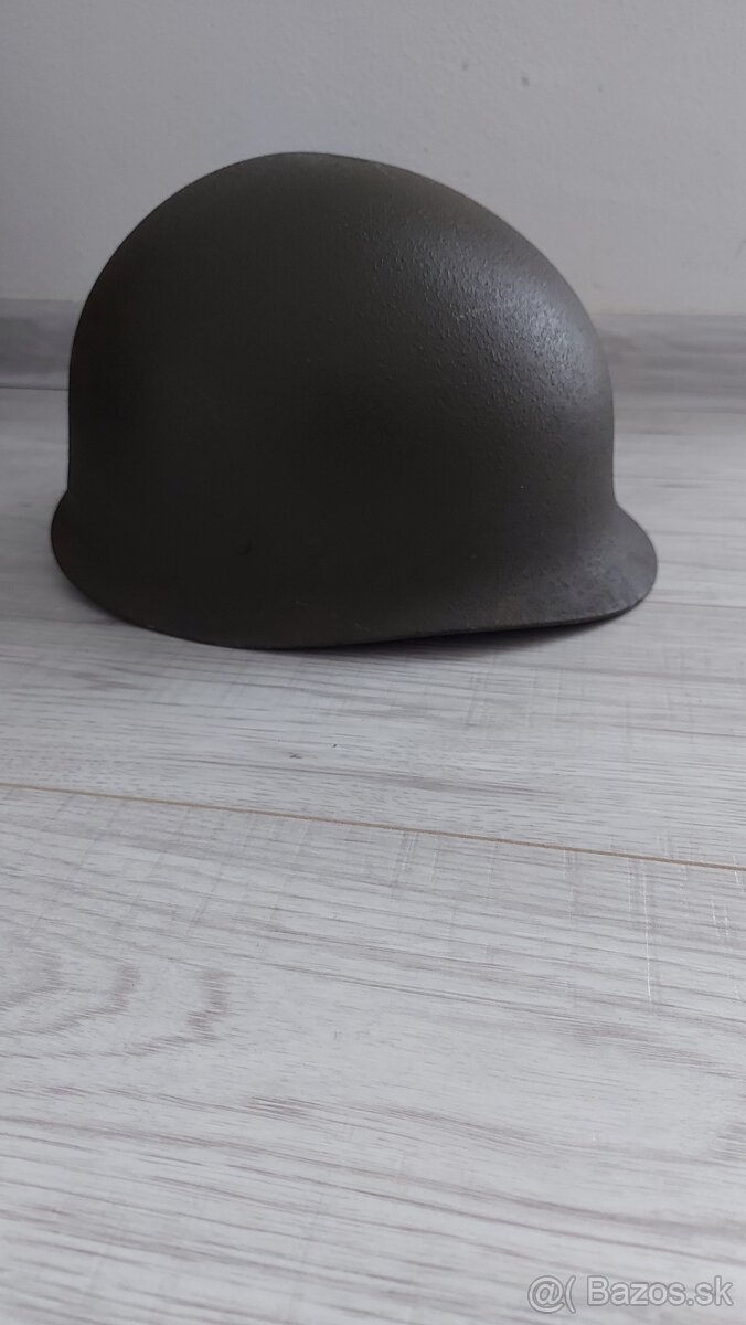 Vojenská prilba - 2