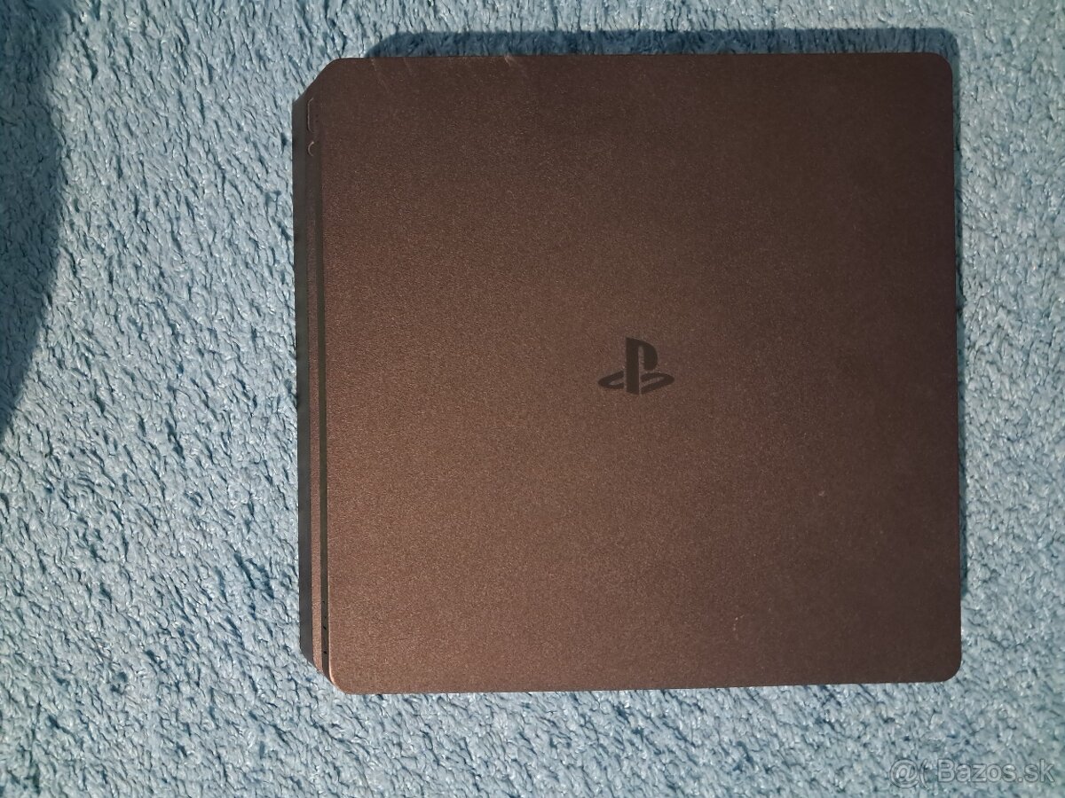 Playstation 4 - 2