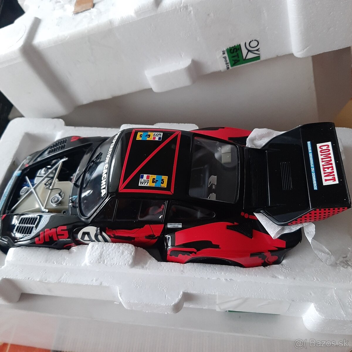 1:18 Porsche 934,935 Exoto - 2