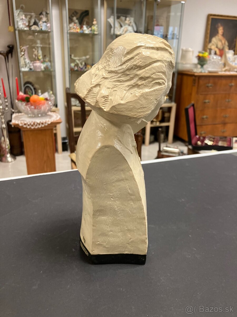 Busta Beethovena - M.Lettrich - 2