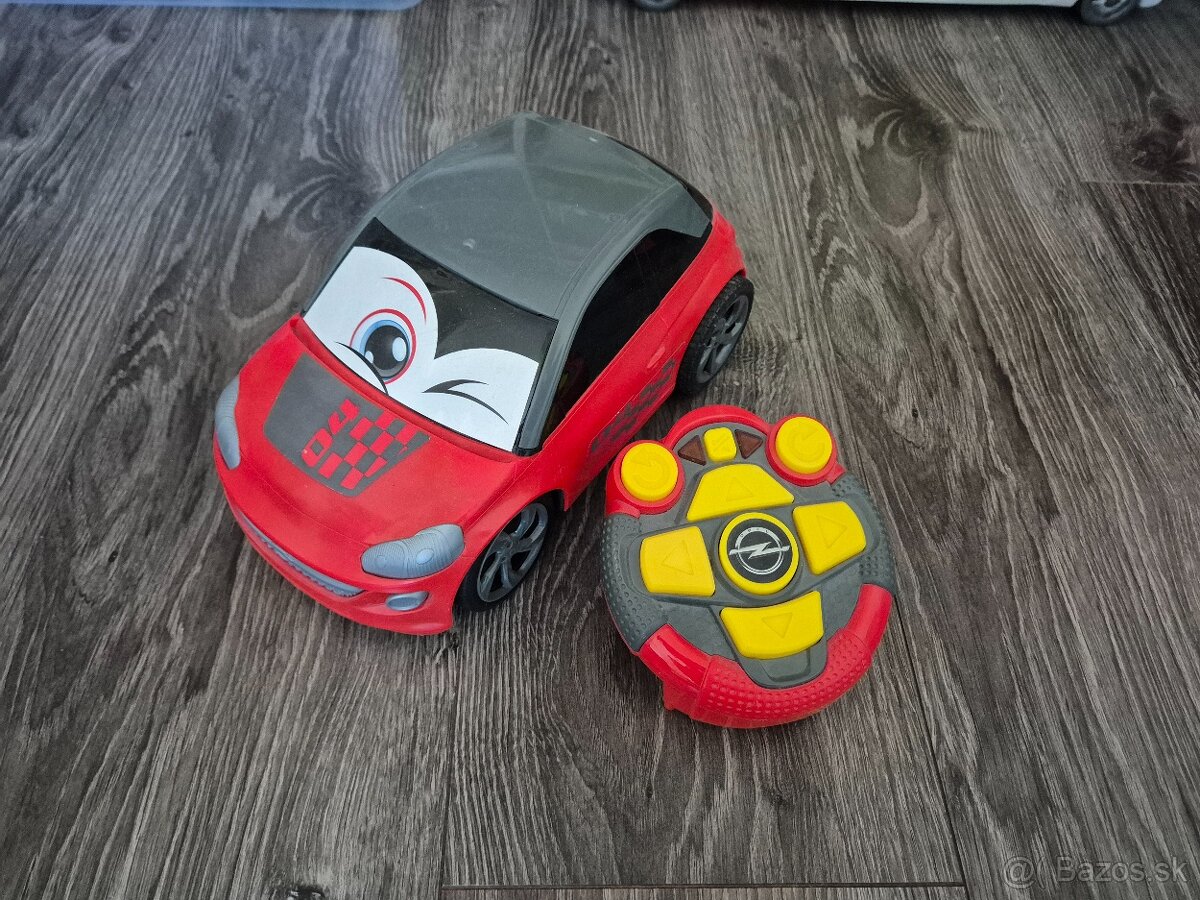 Predám auto na diaľkové ovládanie. - 2