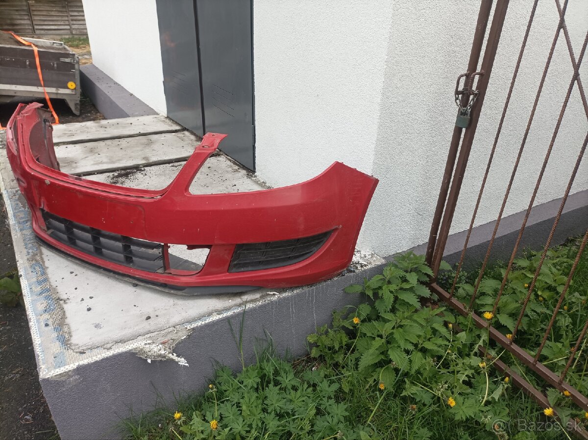 Predám predný nárazník Fabia 2 fl - 2
