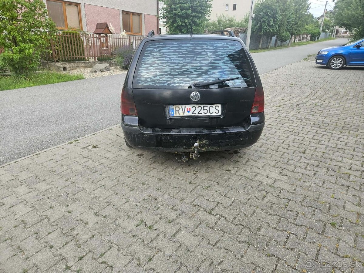 Golf 4 - 2