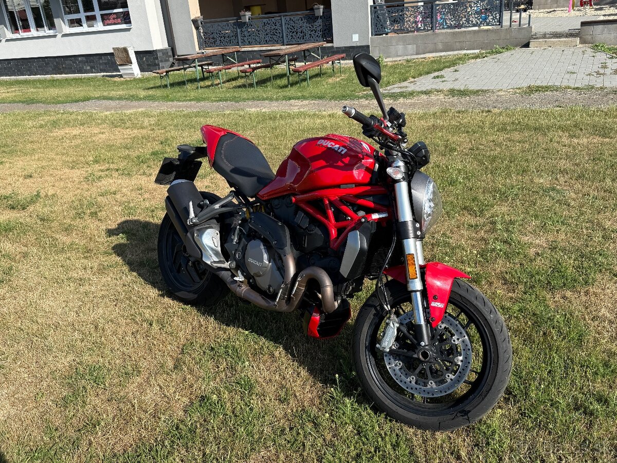 Ducati Monster 1200 - 2
