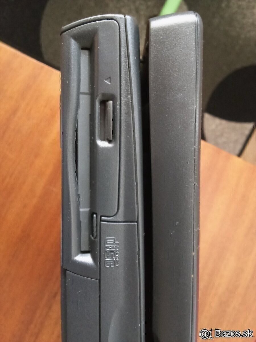 Compaaq armáda 1750 - 2