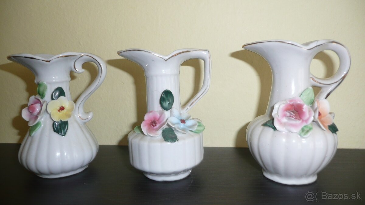 Porcelánové vázičky - 2