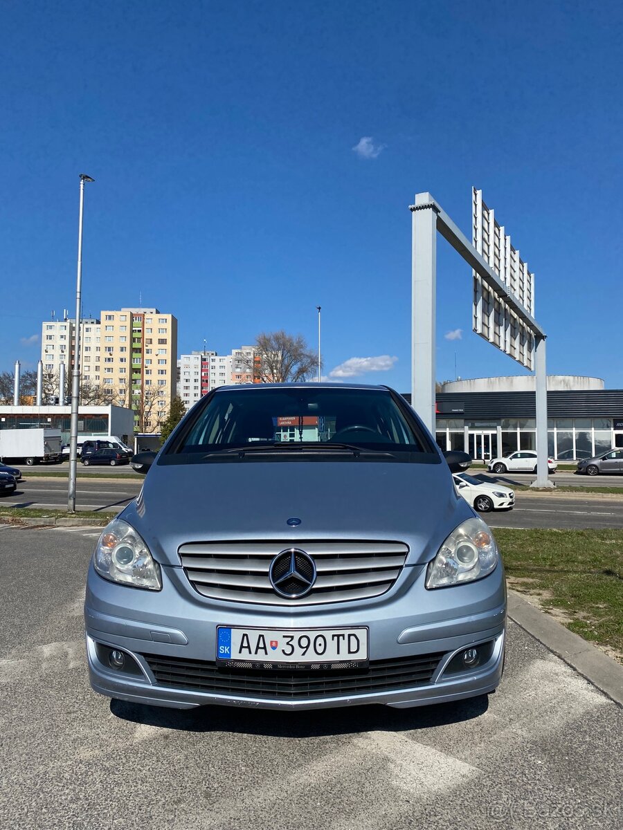 Mercedes Benz B 180 CDI AUTOMAT - 2