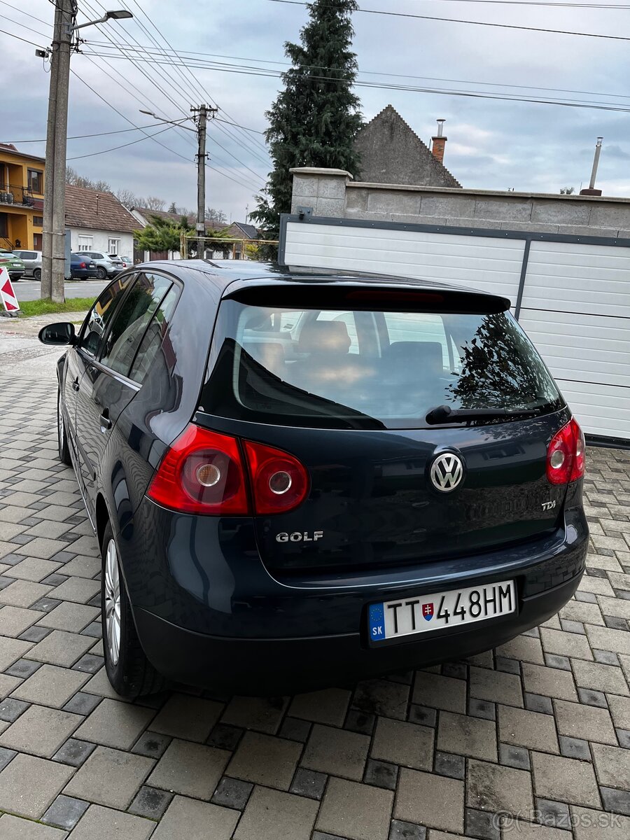 Volkswagen golf 5 1.9.TDI - 2