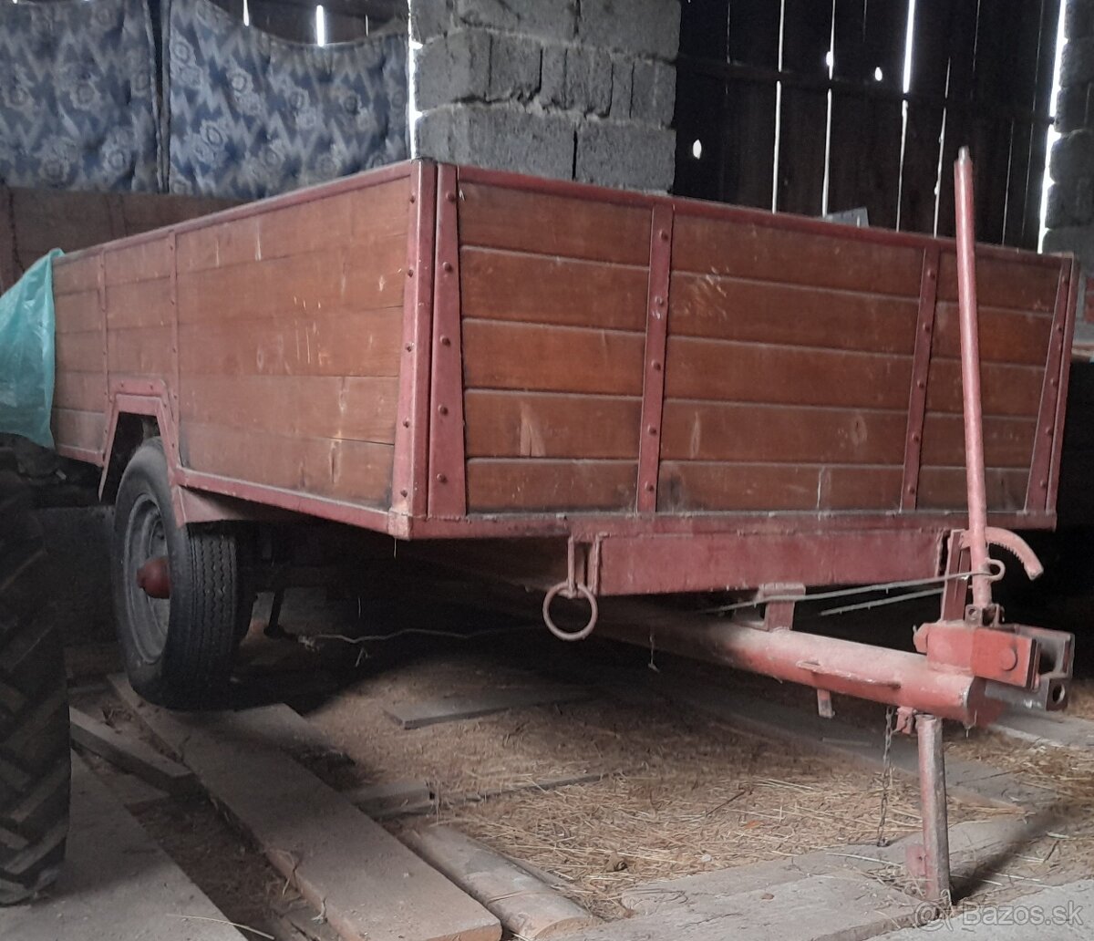 vlečka za traktor - 2