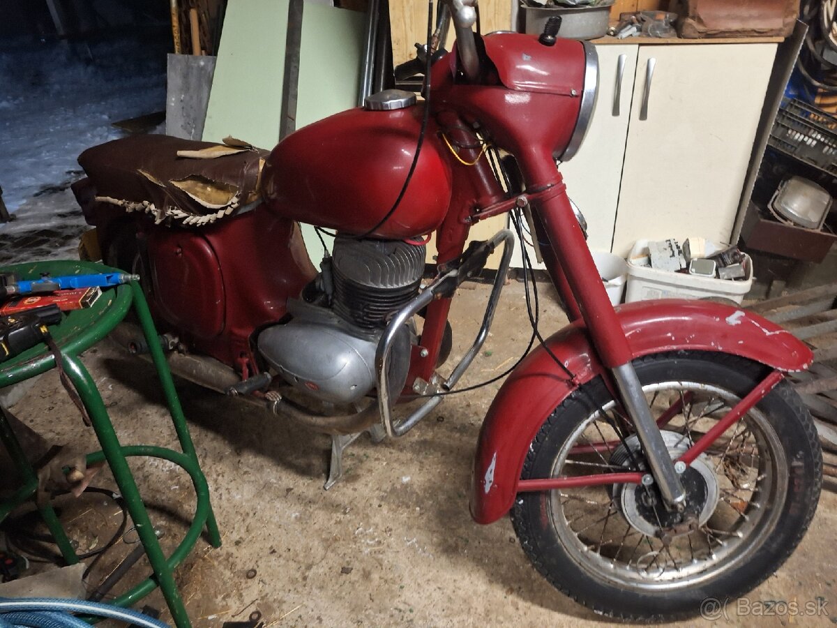 Jawa 250 Panelka - 2