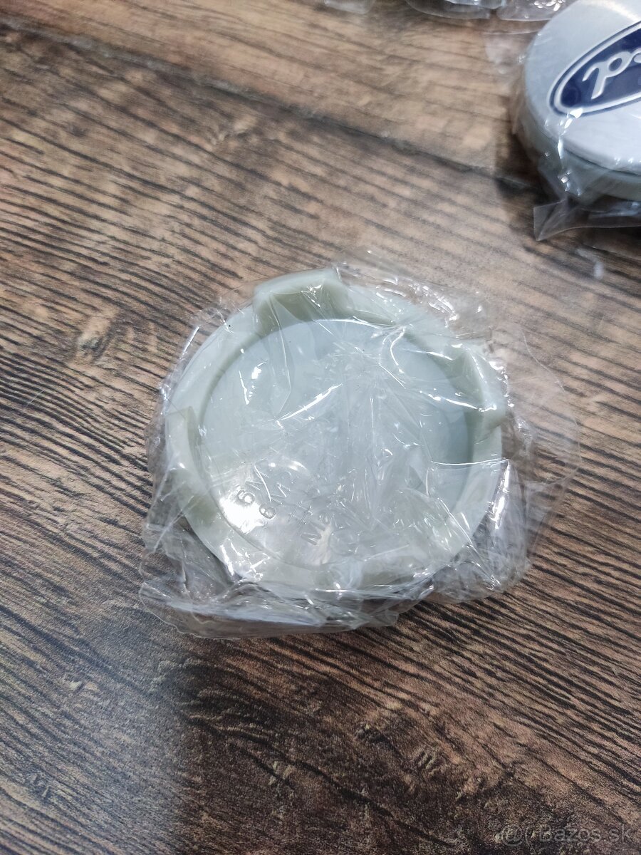 Stredové krytky kolies Ford - 2