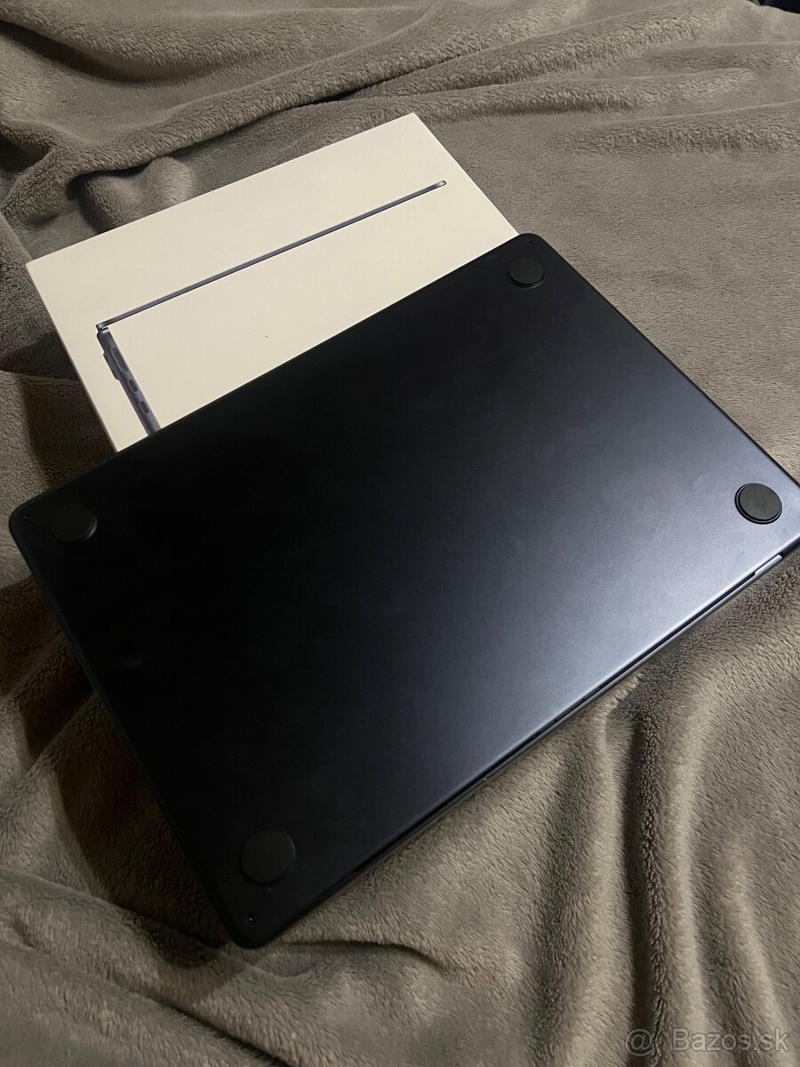 Macbook air m3 v ZÁRUKE - 2