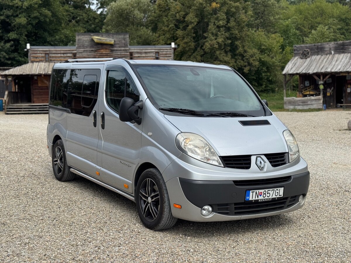 Renault Trafic Passenger 2.5dci 107kw - 2
