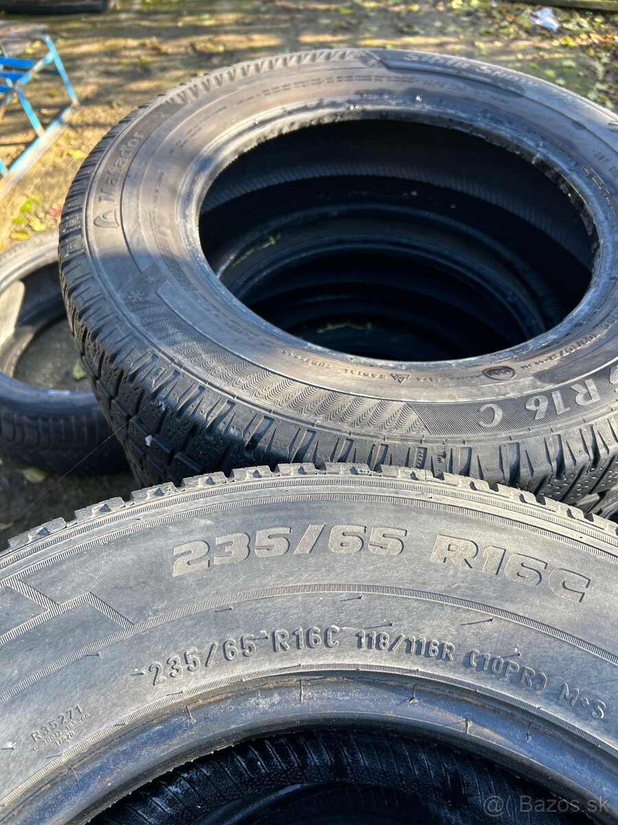 235/65r16c - 2
