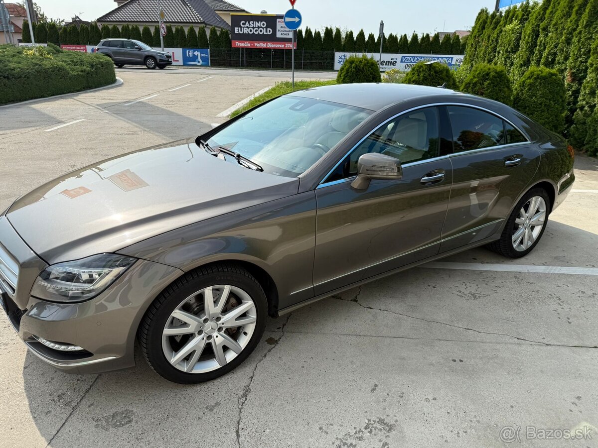 Mercedes Benz Cls 350d 4matic Sk auto 110tis km Dph - 2