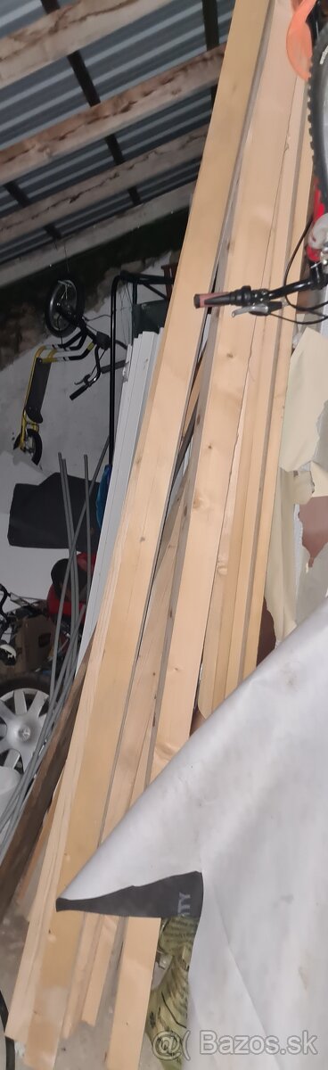 Hranole - strešné laty 80x80x3000-70x45x2800 - 2