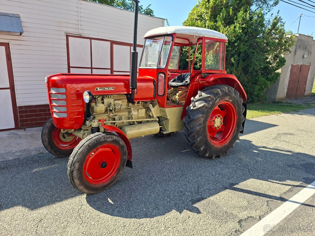 Zetor 4011 + príves - 2