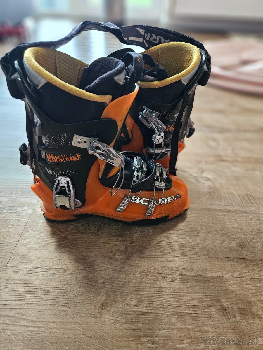 Scarpa maestrale MP29 - 2