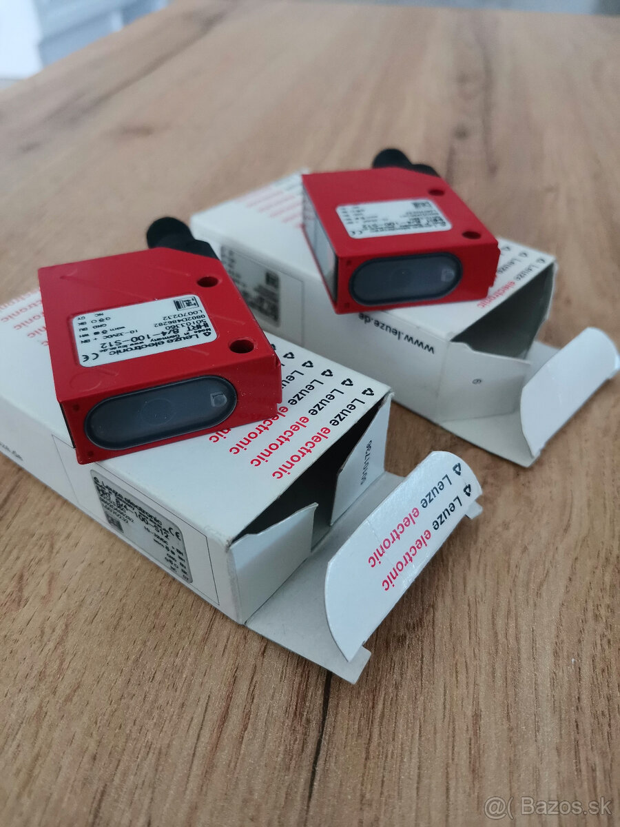 Senzor Leuze IHRT 8/4-100-S12 - 2