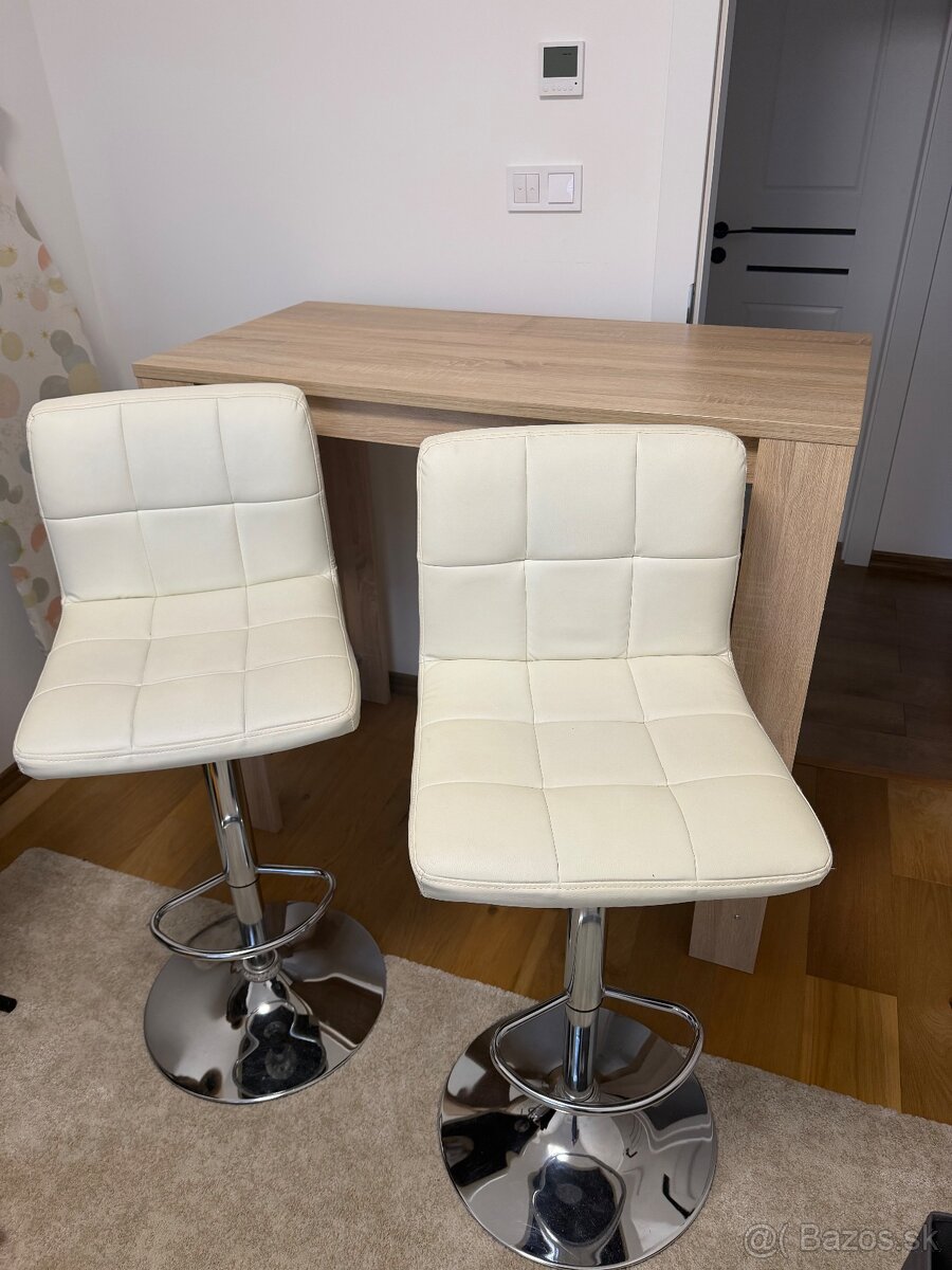 Predám barový set stôl+ stoličky - 2