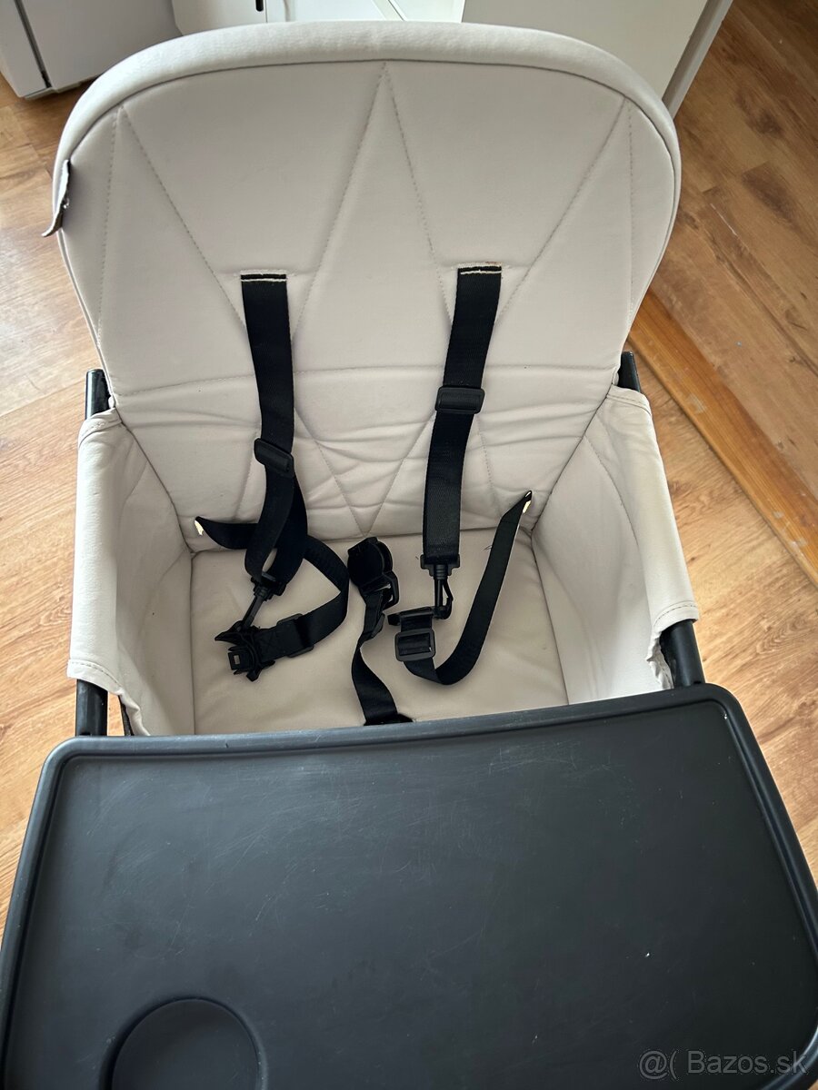 Predám detskú jedálensku stoličku - 2