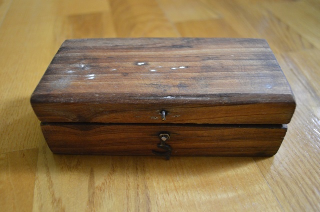 predam krasne starozitne zavazia - 2