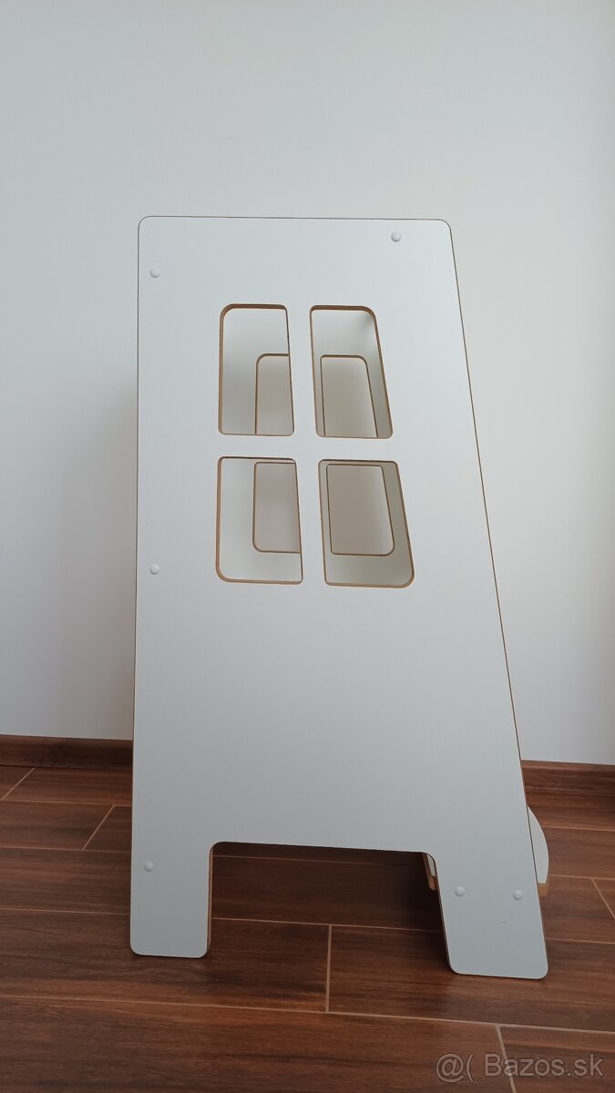 Montessori učiaca veža - 2