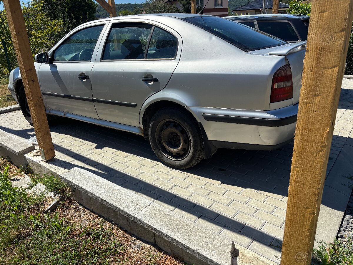Škoda octavia1 - 2