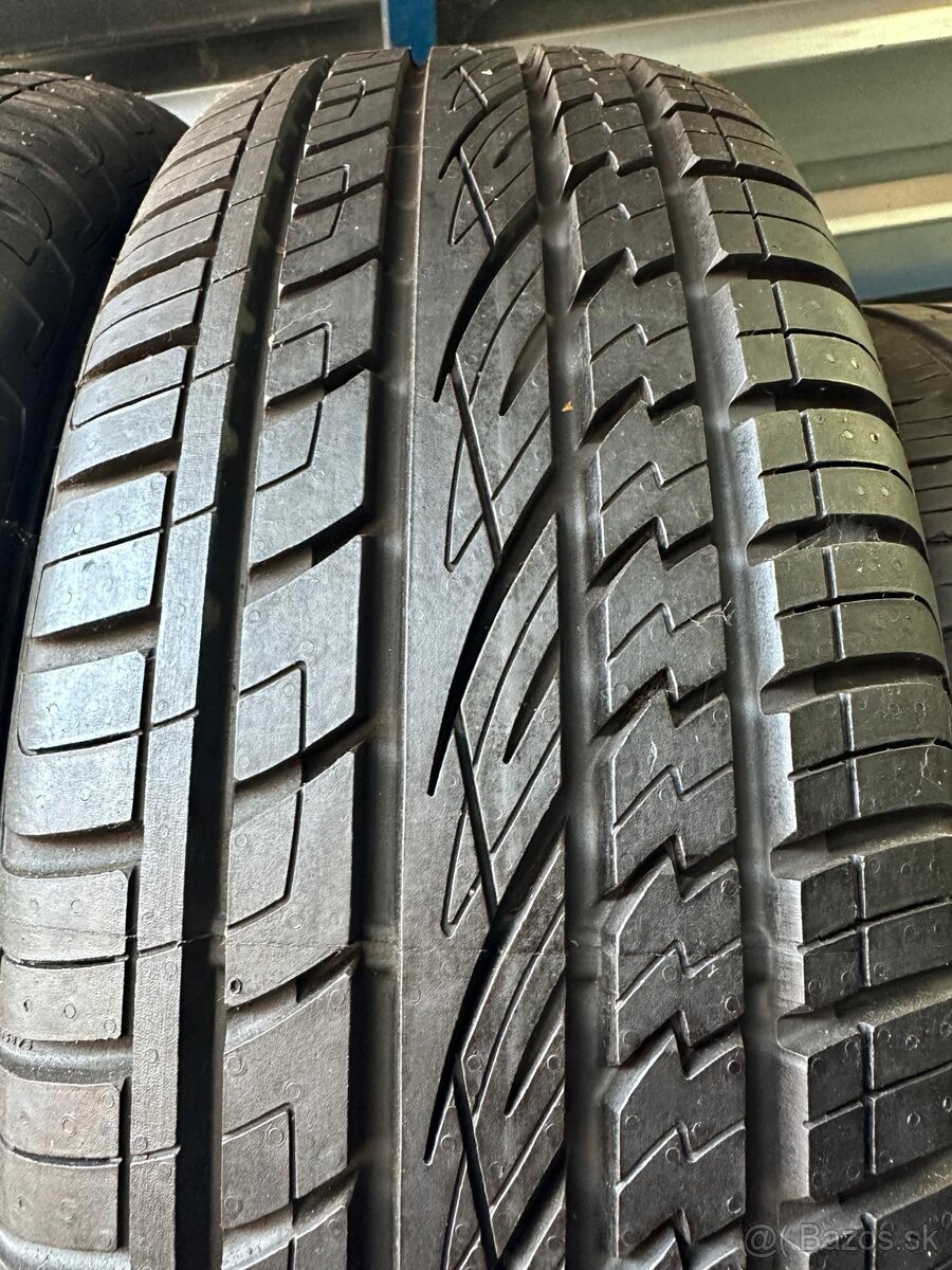 Continental 235/65R17 letné pneumatiky - 2