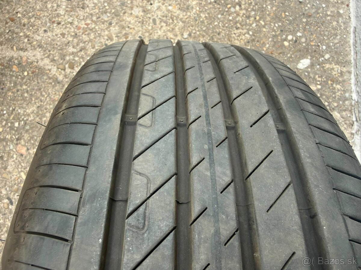 GOODYEAR EfficientGrip Performance 215/50 R18 92V - 2