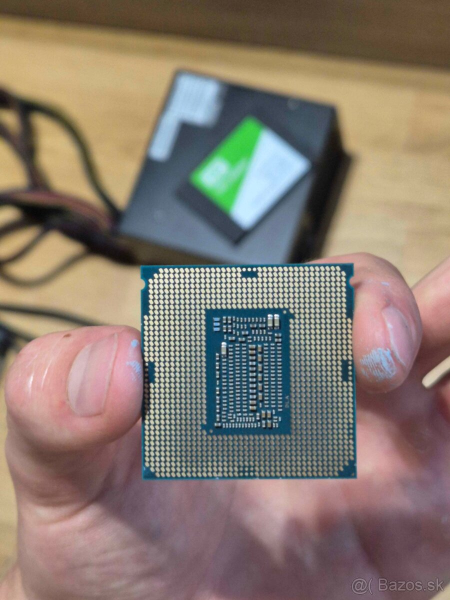 Intel Core i7-9700 (CPU) - TOP STAV - 2