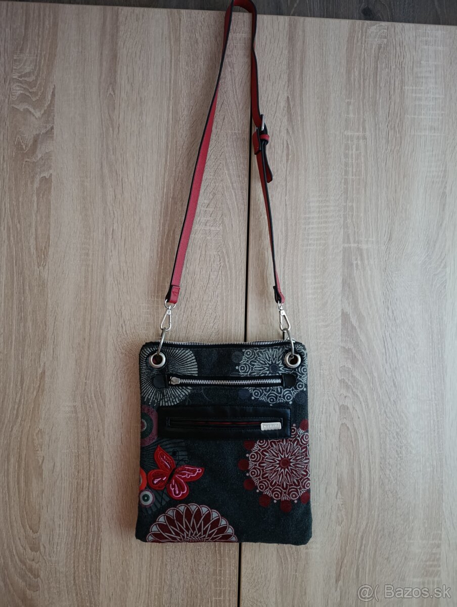 Kabelka Desigual - 2