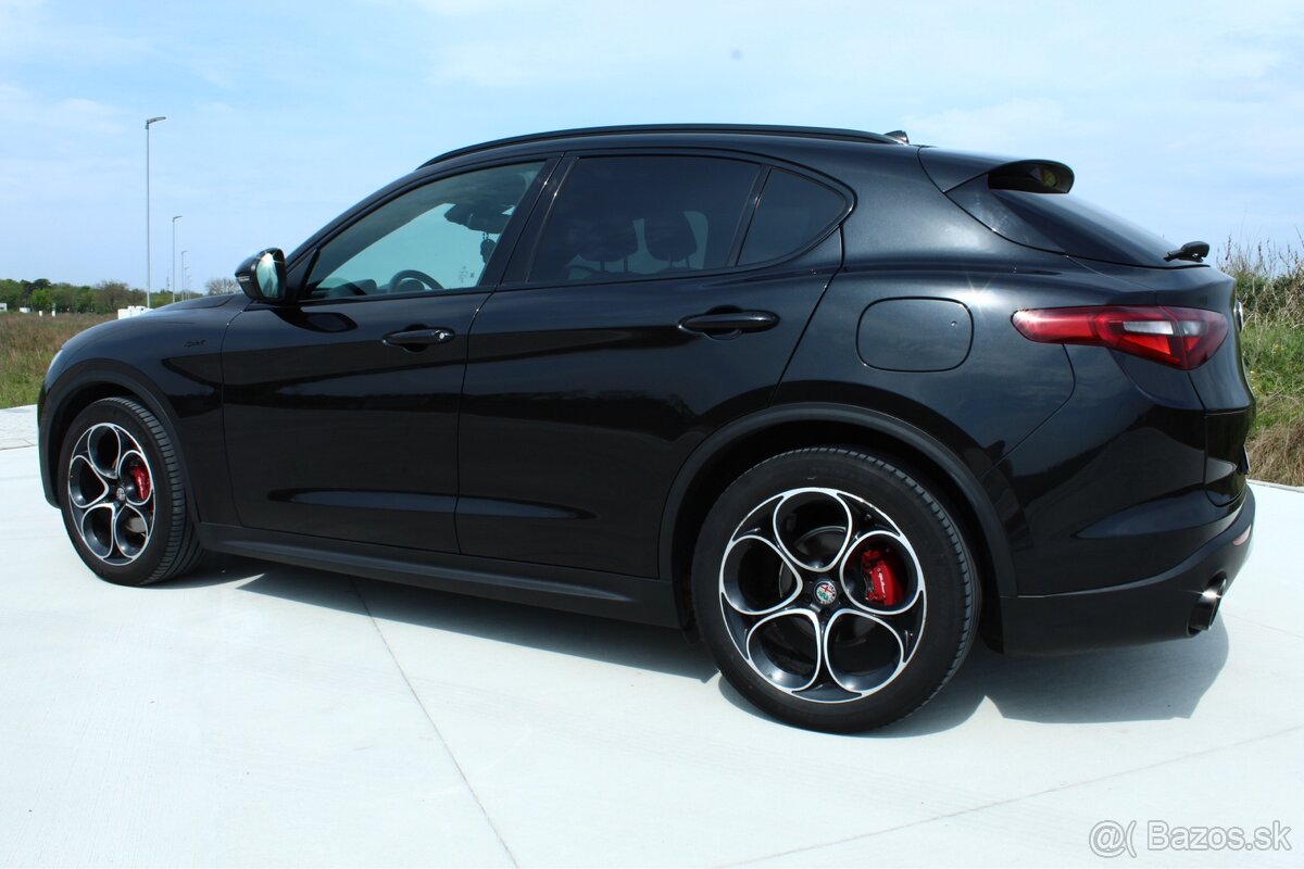 Alfa Romeo Stelvio - 2