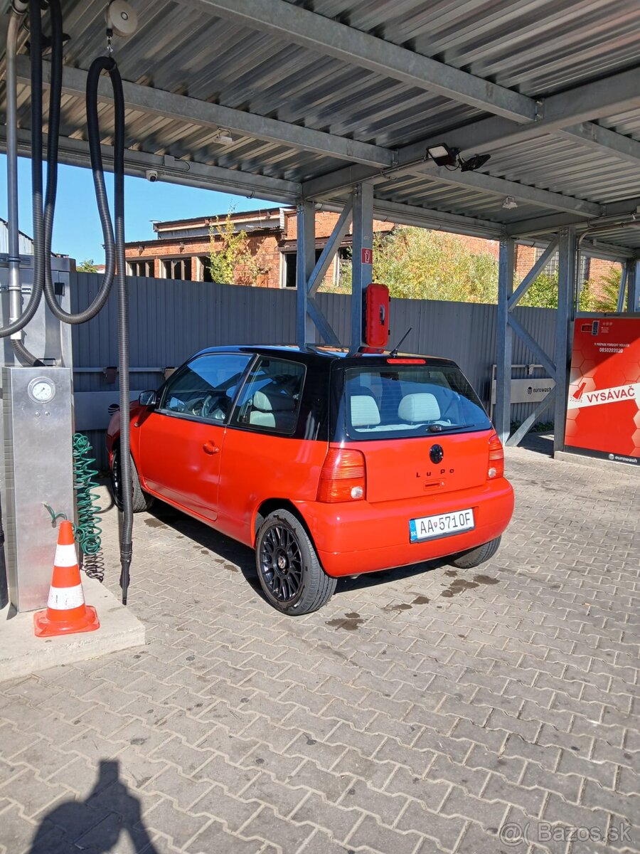Predám Volkswagen Lupo 1,4 16V - 2