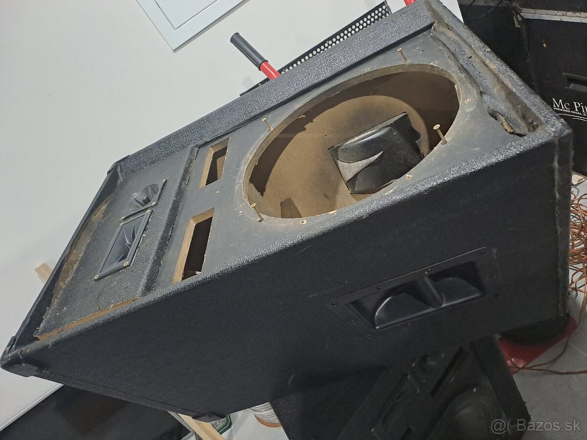 Skelety reprobední - 2