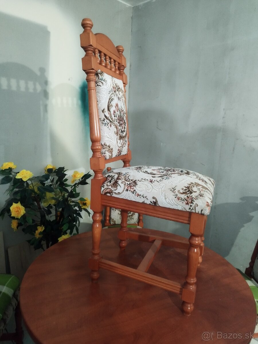 Stôl stoličky - 2