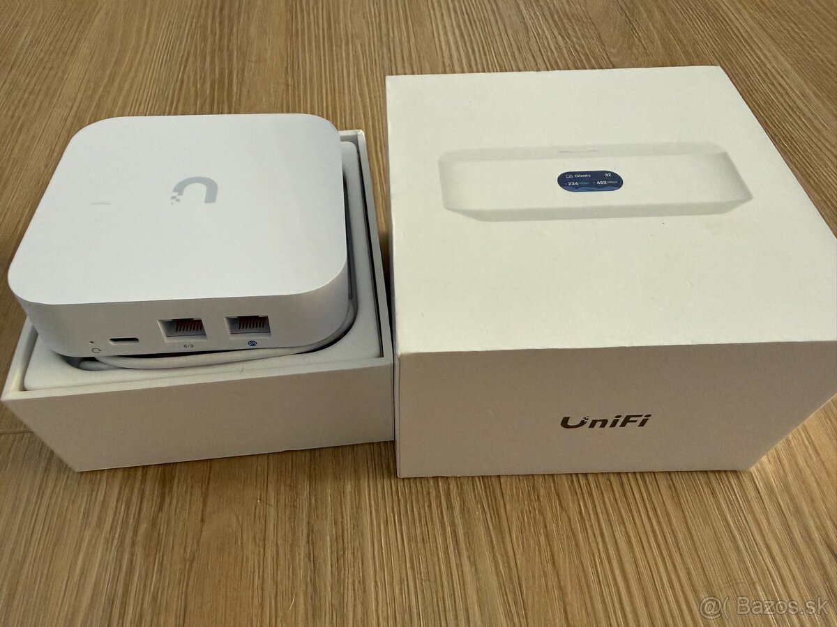 Ubiquiti UniFi Express (UX) - 2