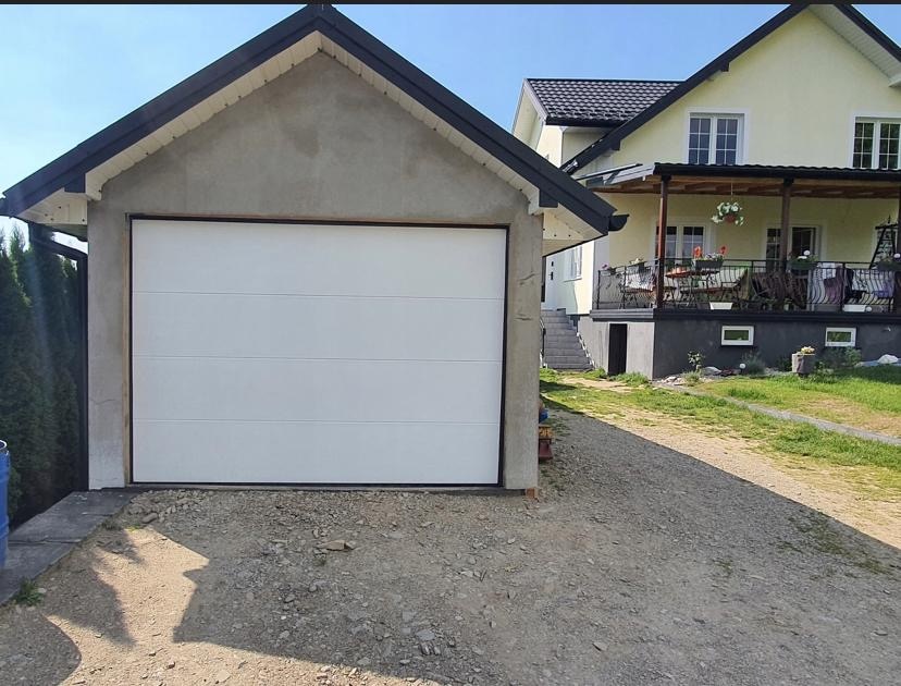 Garážová brána - 2