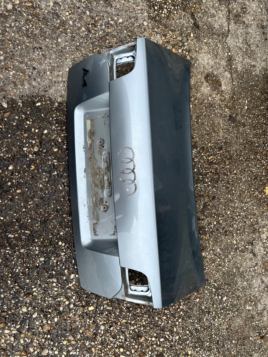 Diely z Audi A4 B7 sedan - 2