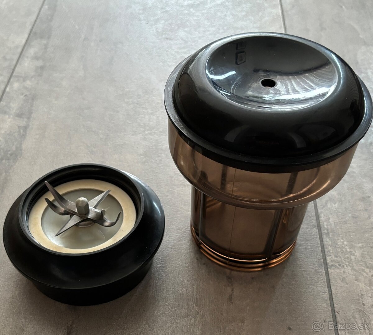 ETA NÁDOBA S NOŽMI - 2