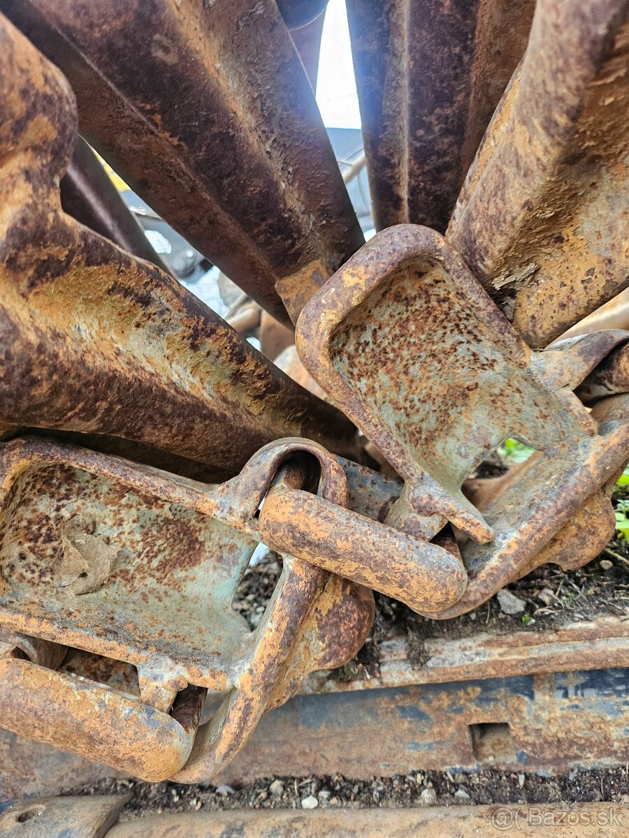 Vyvozka vyvážacka,kolopasy - 2