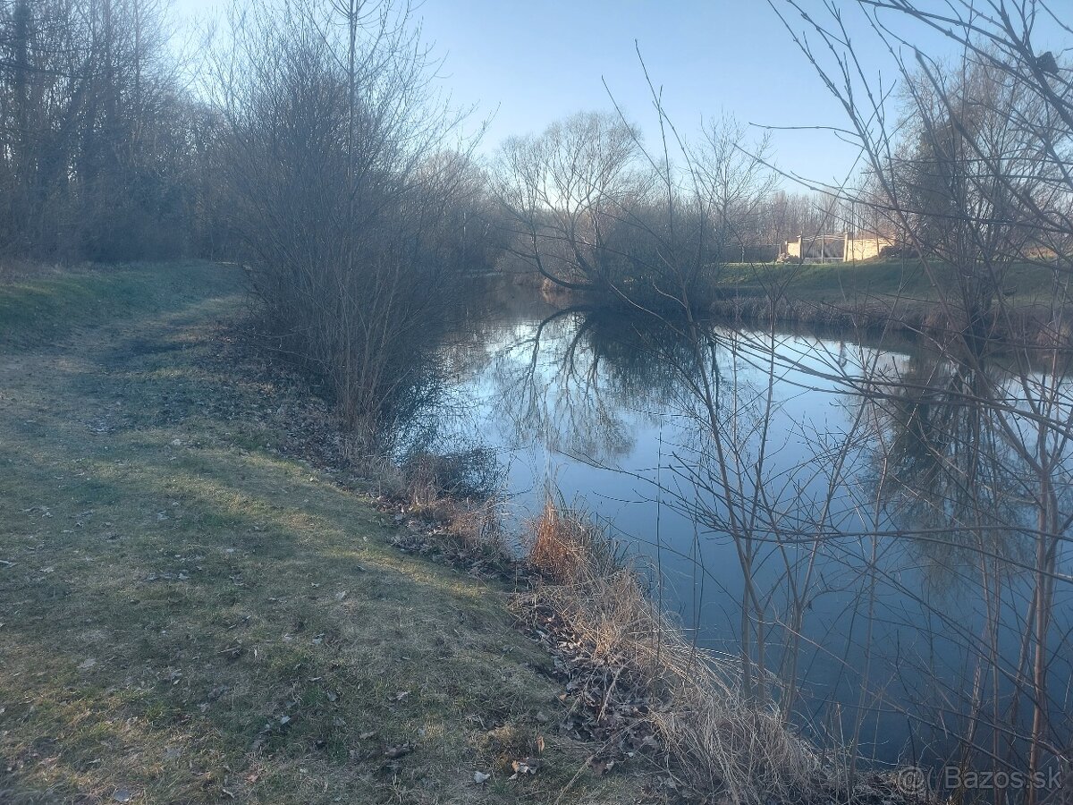 Pozemok na predaj v obci Vrakùň - 2