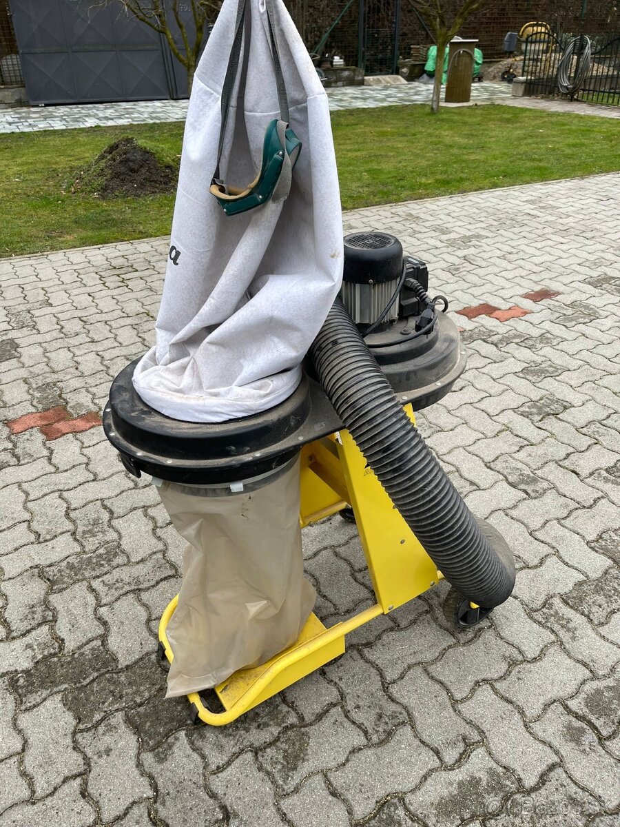 Vysávač do dielne - 2