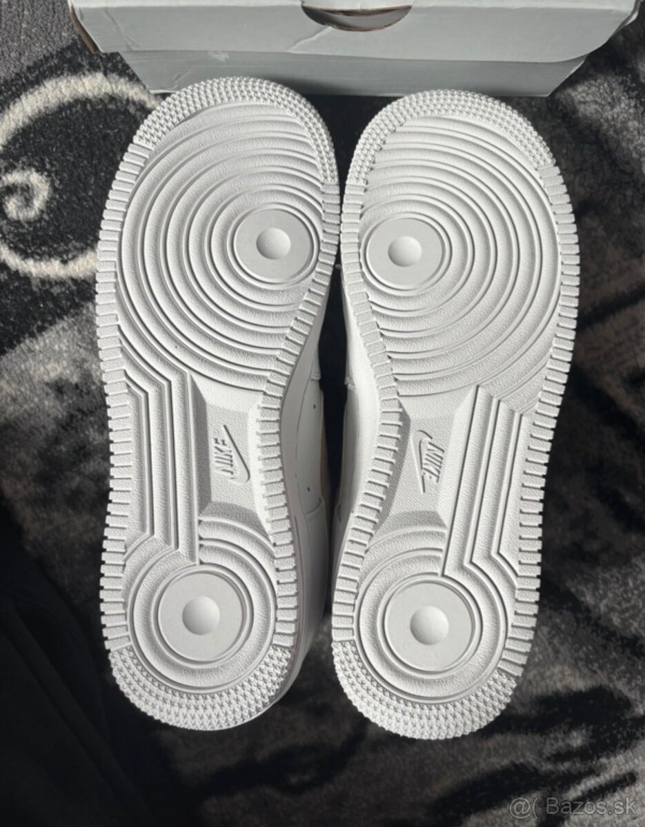 Nike Air Force 1 Low ‘07 Brown - 2