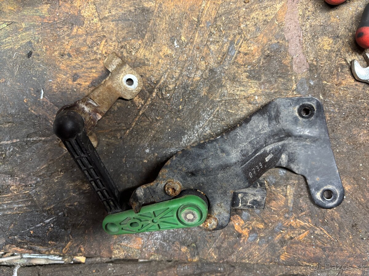 Passat b8 snímač polohy svetlometov OEM - 2