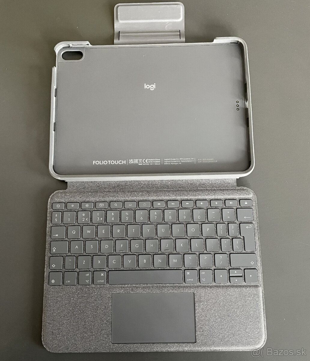 Logitech Folio Touch pre iPad Air 10.9 a 11" - 2